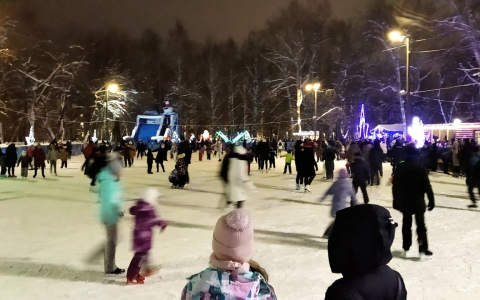 В 2022 году 493,56 миллиона рублей потратят на благоустройство 72 дворов и 64 общественных пространств в Кирове