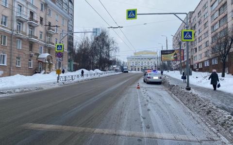 В Кирове на Карла Маркса молодой водитель на иномарке сбил 8-летнюю девочку