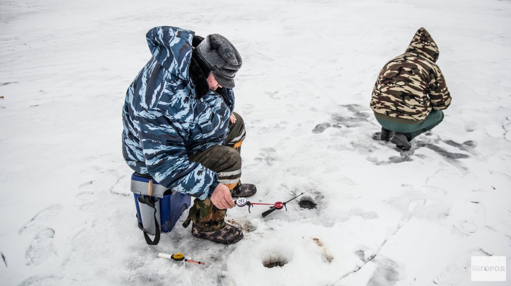 В Кировской области глава поселения открыл стрельбу по рыбакам