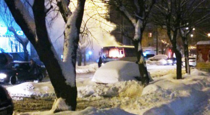 В Кирове на ходу загорелся автобус 46 машрута