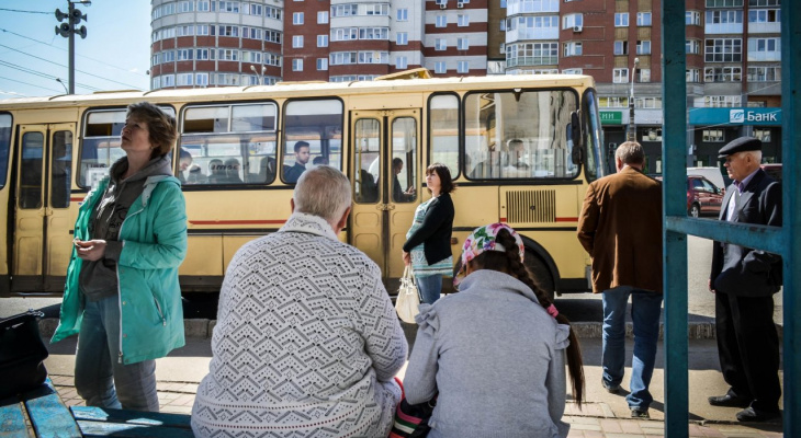 Кировские автобусы проверили на загрязнение воздуха: 6 из 17 не прошли проверку