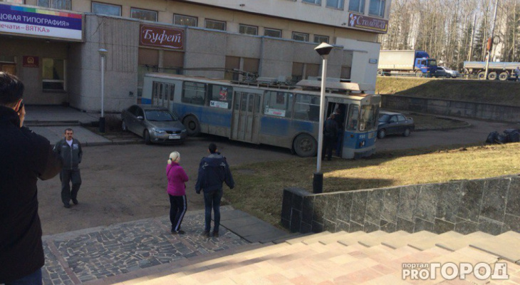 Горящие автобусы и троллейбус без тормозов: ЧП с общественным транспортом в Кирове и области