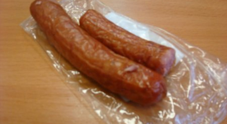 В Кирове обнаружили шесть килограммов подозрительной колбасы