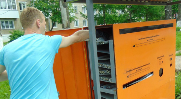 Стало известно, куда можно сдать отработанные батарейки и ртутные лампы в Кирове