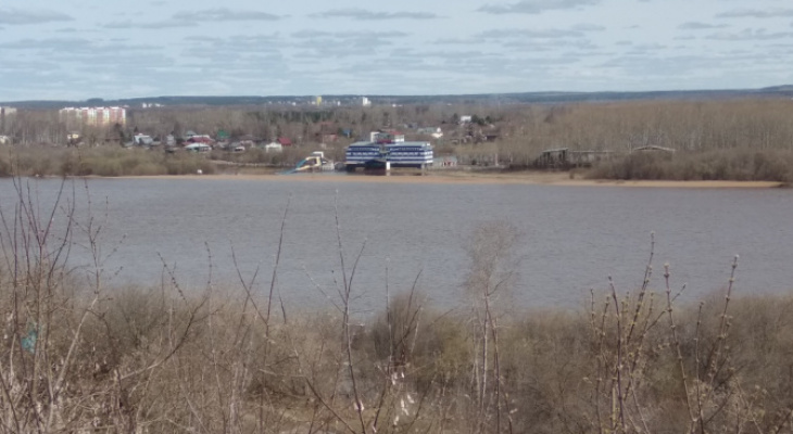Что обсуждают в Кирове: уровень воды в Вятке и салют в честь 9 мая