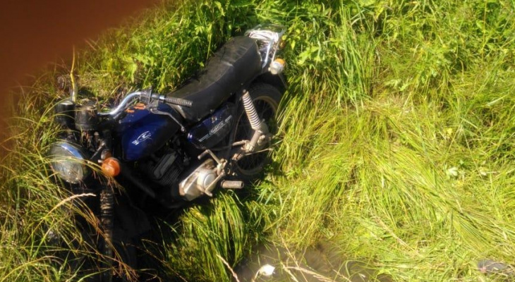В Кировской области насмерть разбился 30-летний мотоциклист