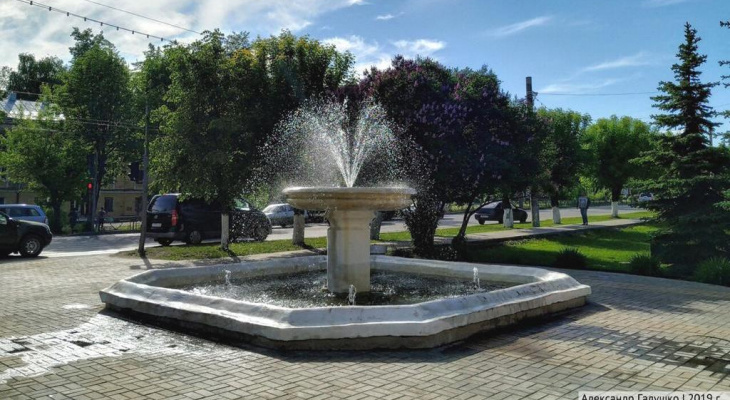 Власти объяснили снос 70-летнего фонтана на ОЦМ