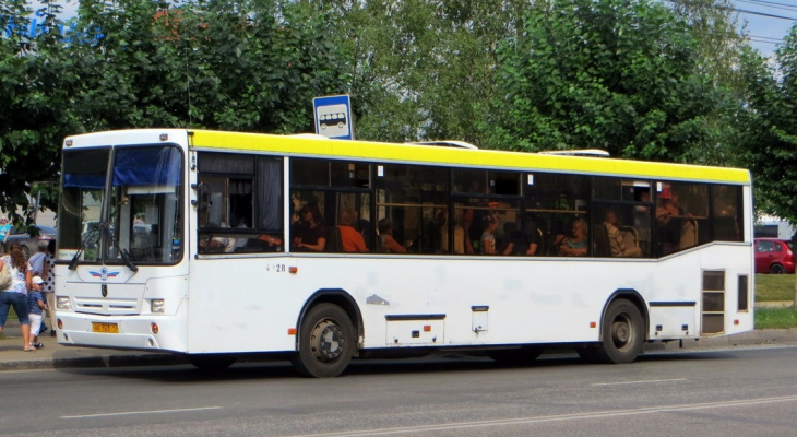 Пассажиры смогут следить за пригородными автобусами в Кирове через интернет