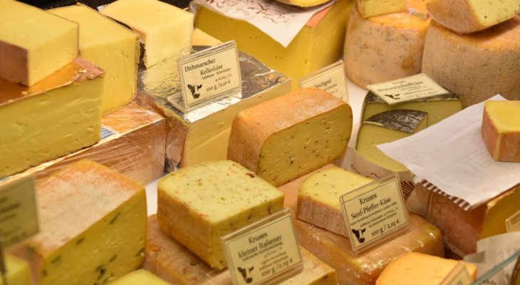 Из-за контрсанкций в Кировской области стали делать больше сыра