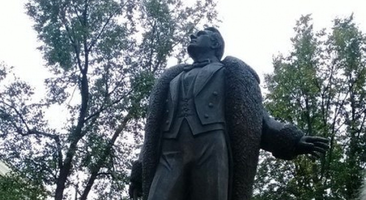 В Кирове отпраздновали день рождения памятника