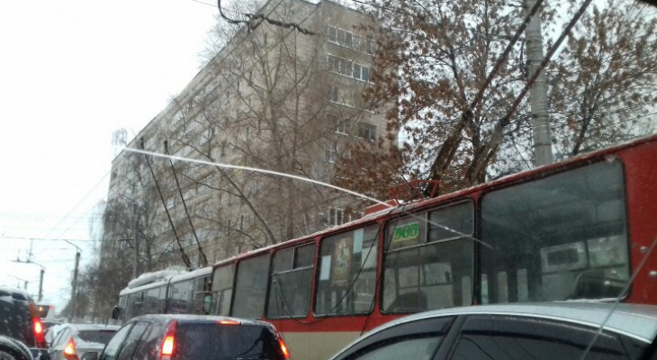 Что обсуждают в Кирове: пробки в городе 31 декабря и завершение расследования дела 
