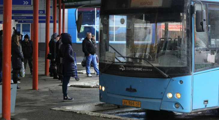 Разыскиваются пассажиры автобуса Киров-Восточный, в котором ехал зараженный коронавирусом