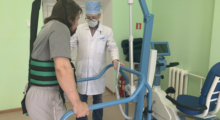 Для реабилитации пациентов после инсульта в Кирове используют «умные тренажеры»