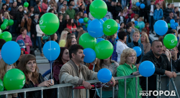 Внезапный юбилей, митинги и "капсула времени": как отмечали День города в Кирове в разные годы