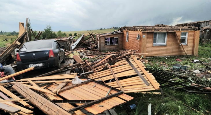 8 домов, транспорт и домашний скот пострадали от смерча в Верхнекамском районе 30 июля