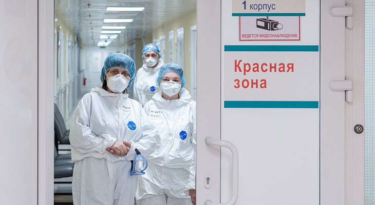 Известно, сколько зараженных COVID-19 жителей Кирова болеют пневмонией