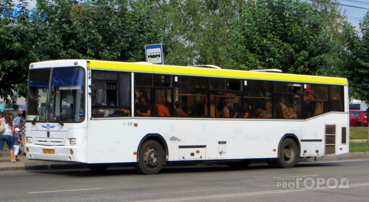 Кировские водители автобусов рассказали о переходе на почасовую оплату