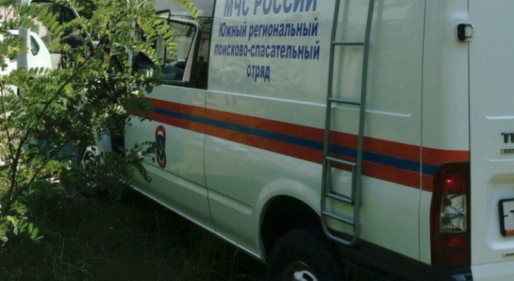В Сочи сотрудники МЧС спасли двух туристов из Кирова, потерявшихся в ущелье