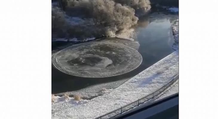 Что обсуждают в Кирове: ледяной диск на реке и ЧП на Чапаева