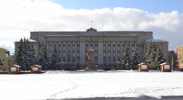 Что обсуждают в Кирове: переезд правительства и перебегающие дорогу косули