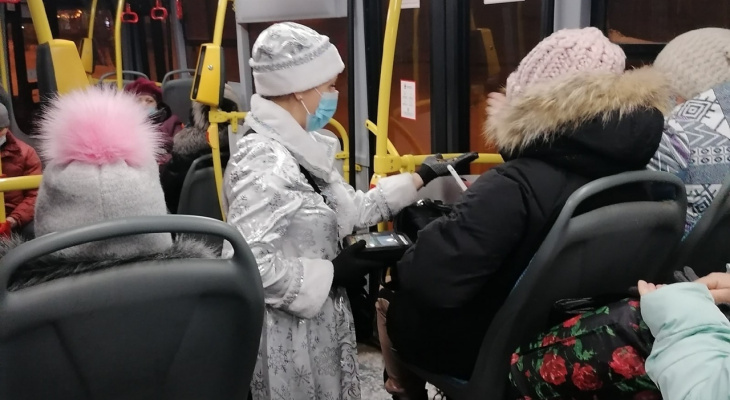 Дед Мороз в автобусе, в такси и на физкультуре: как в Кирове готовятся к Новому году