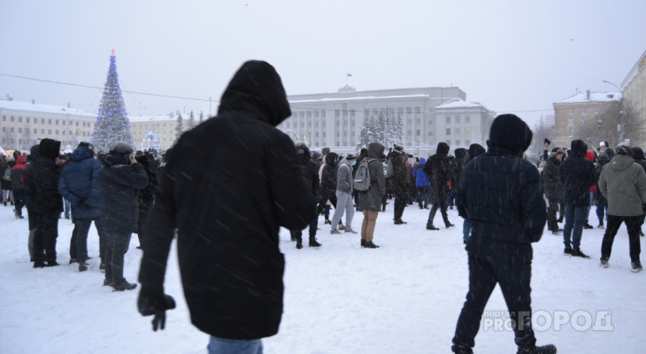 Что обсуждают в Кирове: задержание организатора акции 23 января и уснувший на переезде водитель