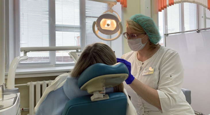 Стоматологи Кировской области за 2020 год вылечили 374 тысячи зубов