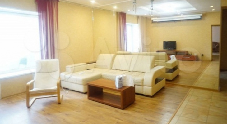В Кирове продают 9-комнатную квартиру за 16 миллионов рублей