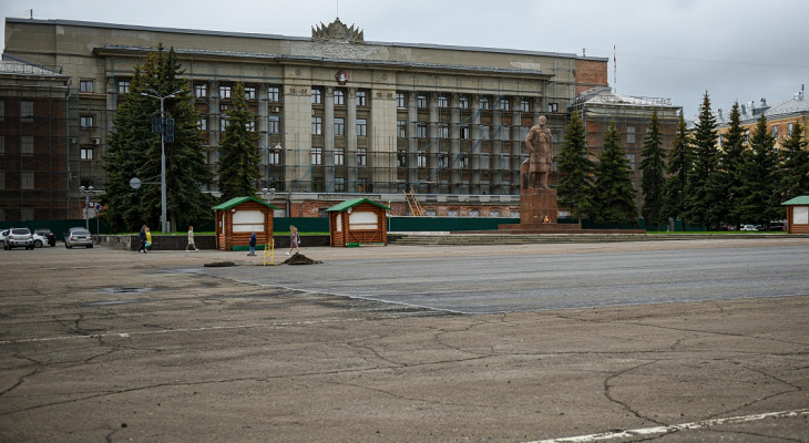 В Кирове на Театральной площади начала работать «Осенняя» ярмарка