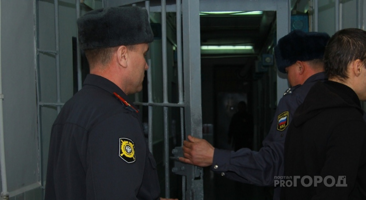 В Кирове судят ОПГ наркоторговцев за отмывание 3 миллионов рублей через биткоины