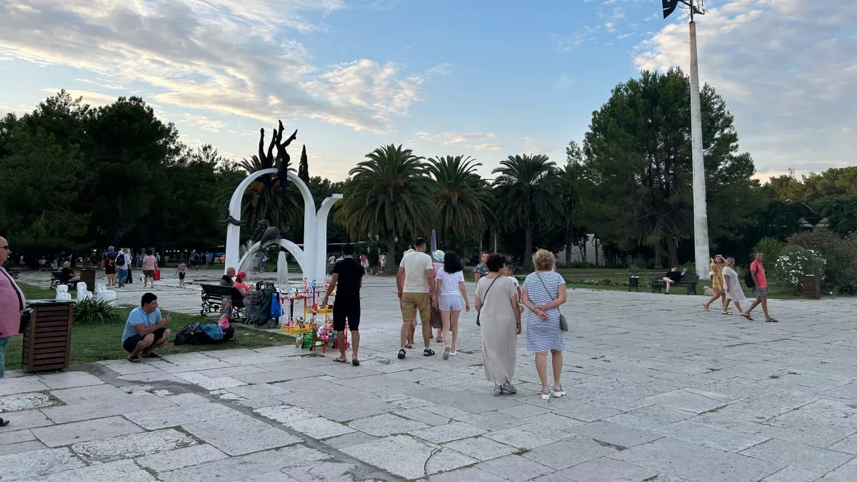 Переезжать на пенсии только сюда: 7 городов России, где жить можно припеваючи - и воздух чистый, и до мегаполисов рукой подать