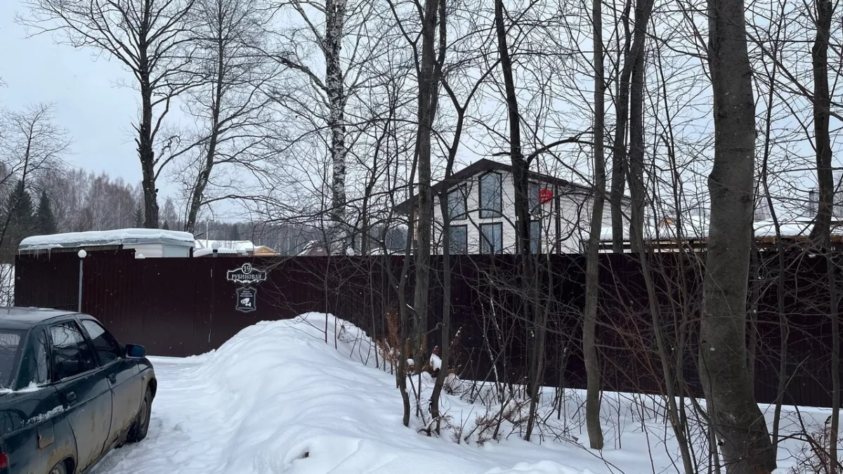 Два часа работы - и пол теплый даже в -30 за окном: как утеплить полы дома, не потратив ни копейки