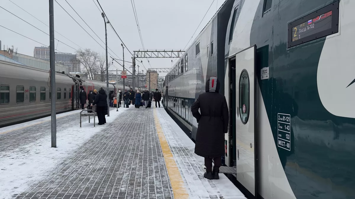 "Не спали из-за нее всем вагоном": 7 типов пассажиров в поездах, которых проводники и попутчики ненавидят