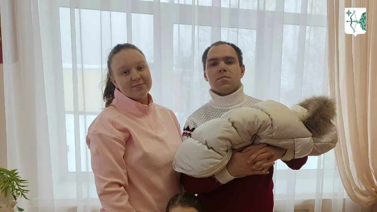 "Божественный человек": в Лузском районе ребенка назвали древнееврейским именем