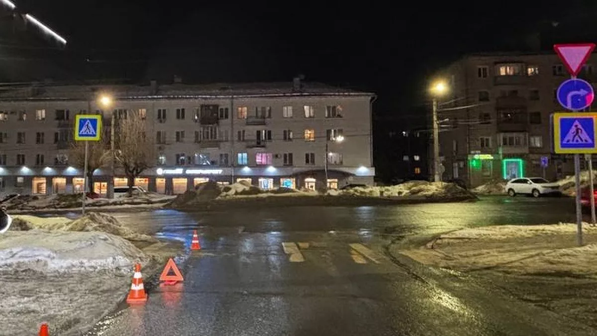 В Кирове мужчина получил травмы, пытаясь перейти дорогу по пешеходному переходу
