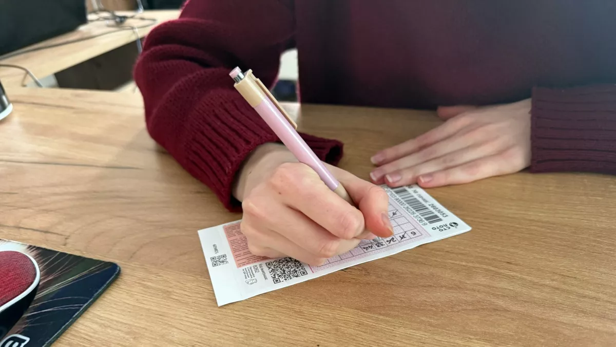 Куда пропала семья, которая в конце 90-х выиграла в лотерею 1 млн долларов. Деньги не принесли им счастья