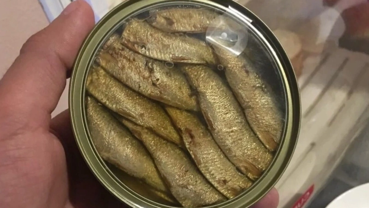 Только рыба и масло: Росконтроль назвал марки консервов, которые точно стоит брать