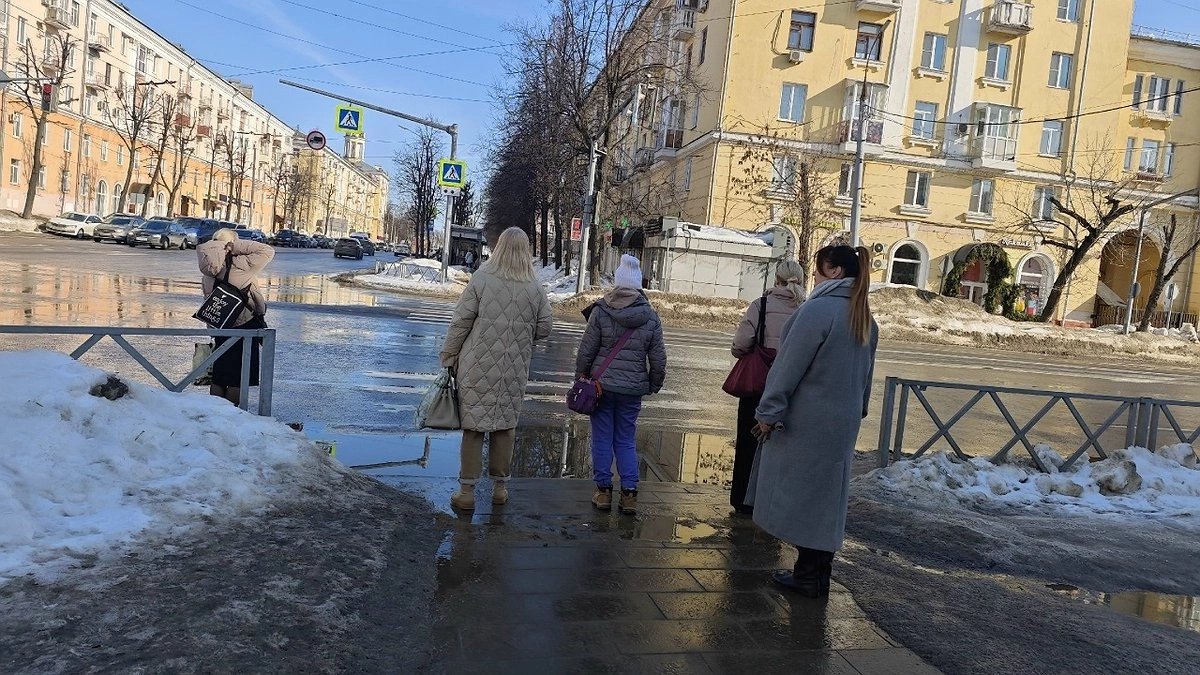 Переменная  облачность и ветер: какая погода ждет кировчан 17 марта