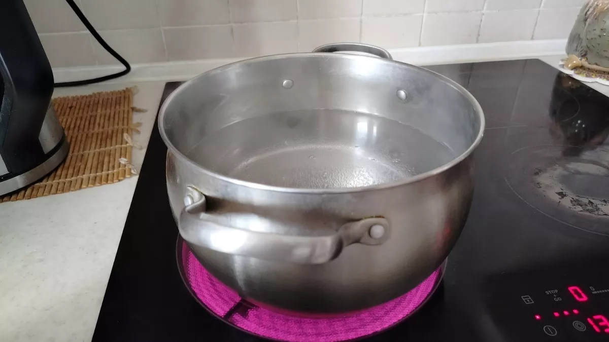 Воду из популярного у кировчан родника "Рамазан" признали опасной по нитратам