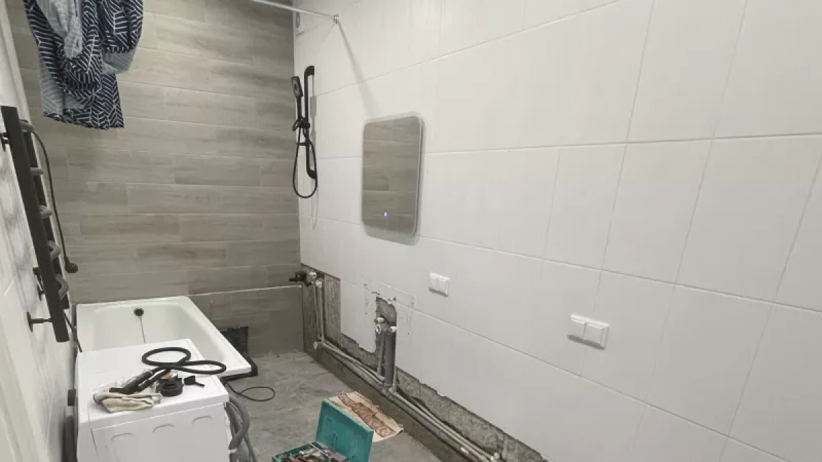 Плитка в ванной больше не в моде: этот материал выглядит в 10 раз дороже и монтируется за час