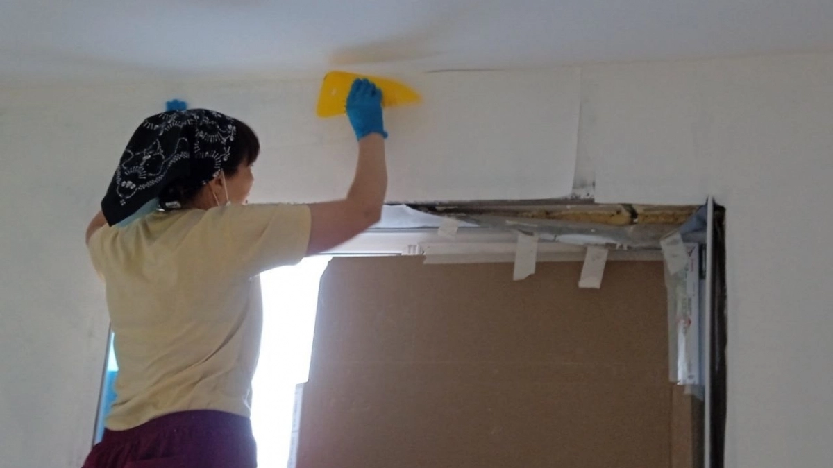 Натяжные потолки уходят в прошлое: россияне выбирают два старых способа отделки потолков