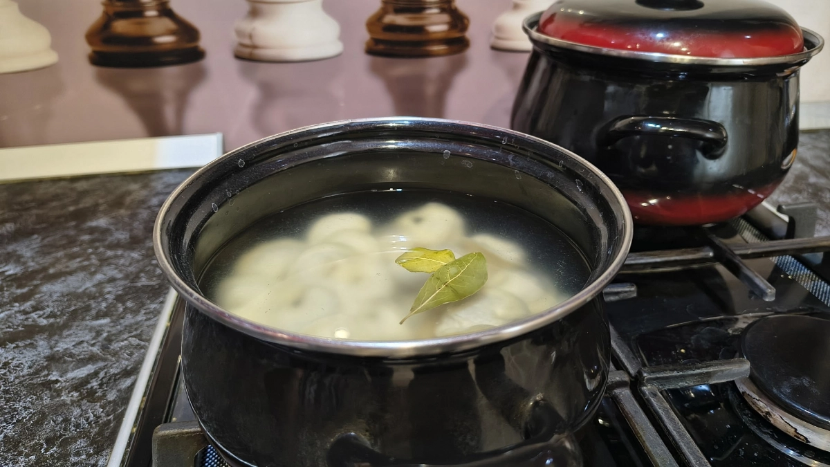 Мои пельмени вкуснее всего на свете: вот что советую добавить в кастрюлю - и это не лаврушка и не перец