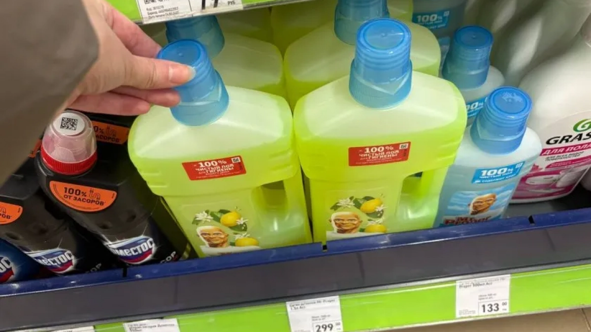 Забежала на минутку в "Фикс Прайс", а вышла с целым пакетом полезностей для уборки - делюсь находками и покупками