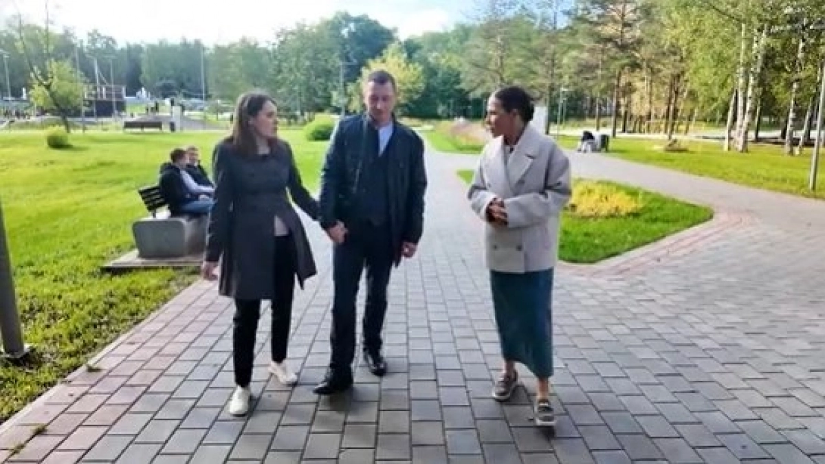 Телеведущая Первого канала рассказала на всю страну о зарплате мам в Кировской области