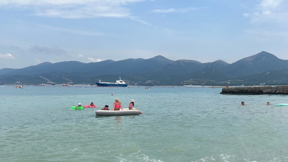 Лечу на море за 50 тысяч рублей: 5 курортов на это лето с фантастическими скидками