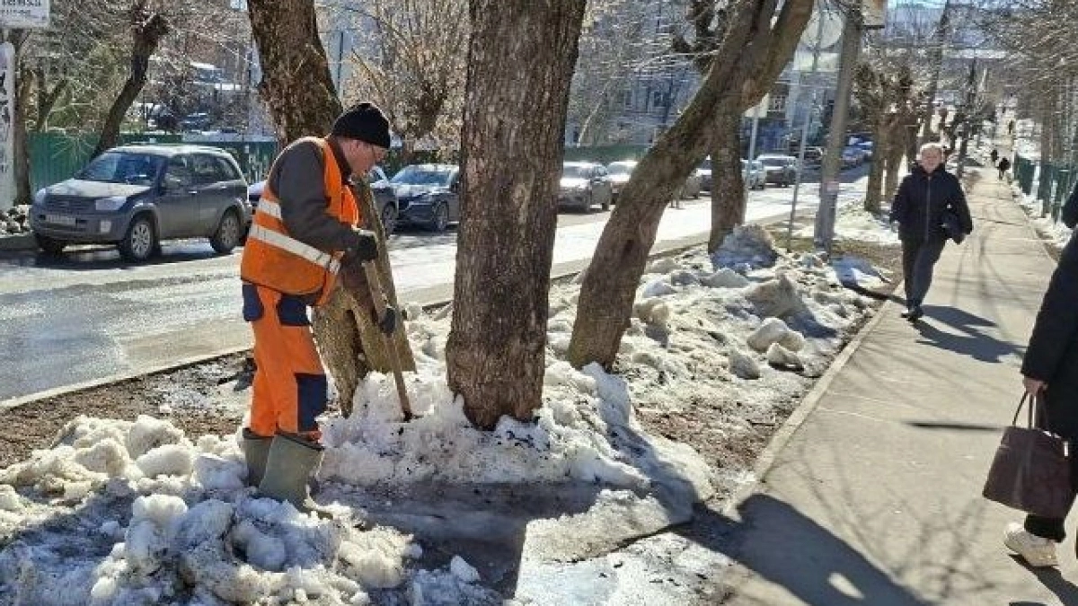 Магистральный пылесос начал ездить по Кирову в тестовом режиме