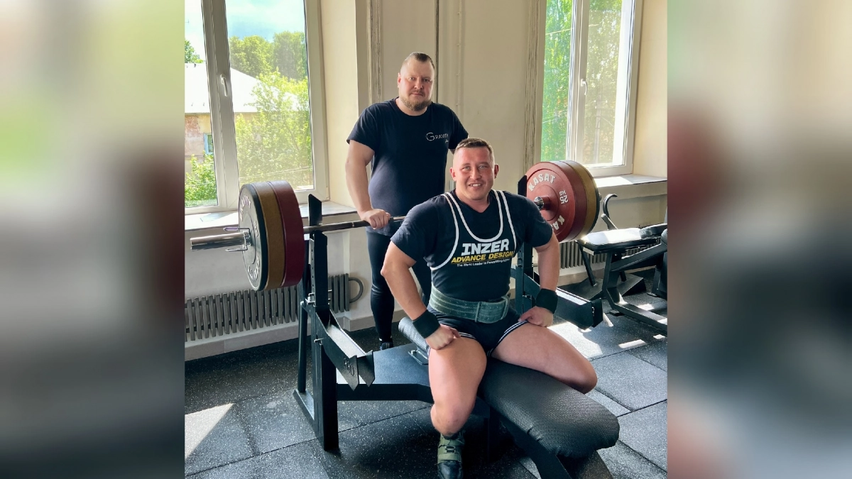 "Поражение - лучший учитель": чепчанин готовит спортсменов к соревнованиям по тяжелой атлетике