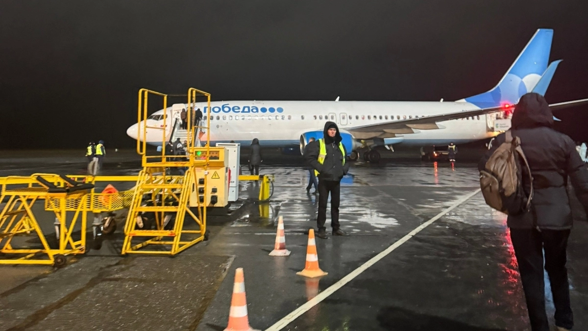 Кировский аэропорт Победилово сообщает о задержках рейсов из Москвы и Петербурга