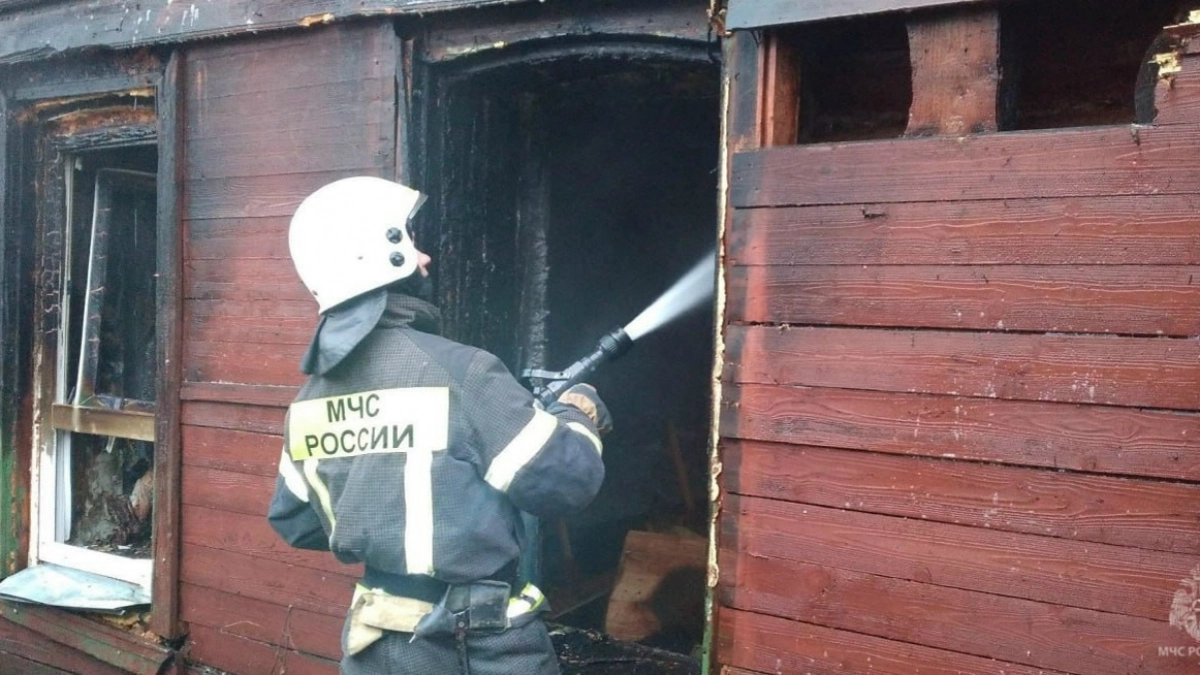 Неосторожное курение спровоцировало пожар в Нагорском районе 