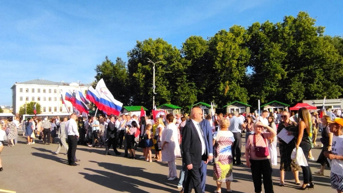 Нас ждут самые короткие майские выходные - принят новый график